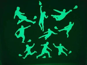 Wandtattoo nachtleuchtend fluoreszierend fussball fussballer Leuchtsticker NL01 - Picture 1 of 5