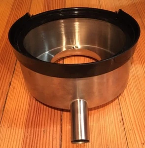 SPT Juicer Model CL-851A Part, Extractor Filter Holder Juice Ring W/ Spout - Picture 1 of 4