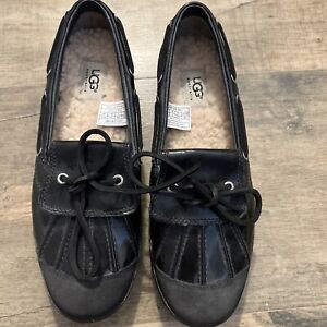 UGG Ashdale 1901 Women's Duck Shearling Black Lined Boat Shoes Size 9.5