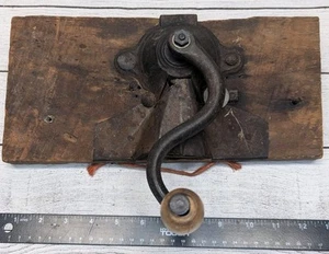 Antico Macinacaffè in Ghisa Casale? Ricambi pedivella manuale base in legno - Foto 1 di 8
