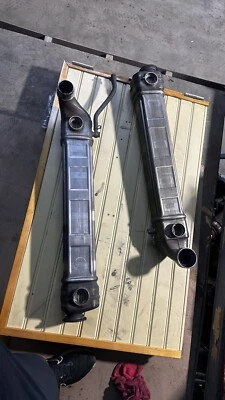 Refrigerador Volvo L180H Egr usado  Foto 1 de 4