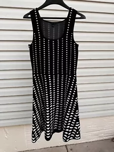 Ann Taylor schwarz weiß Strick Tankkleid Gr. M Fit & Flare Style - Bild 1 von 11