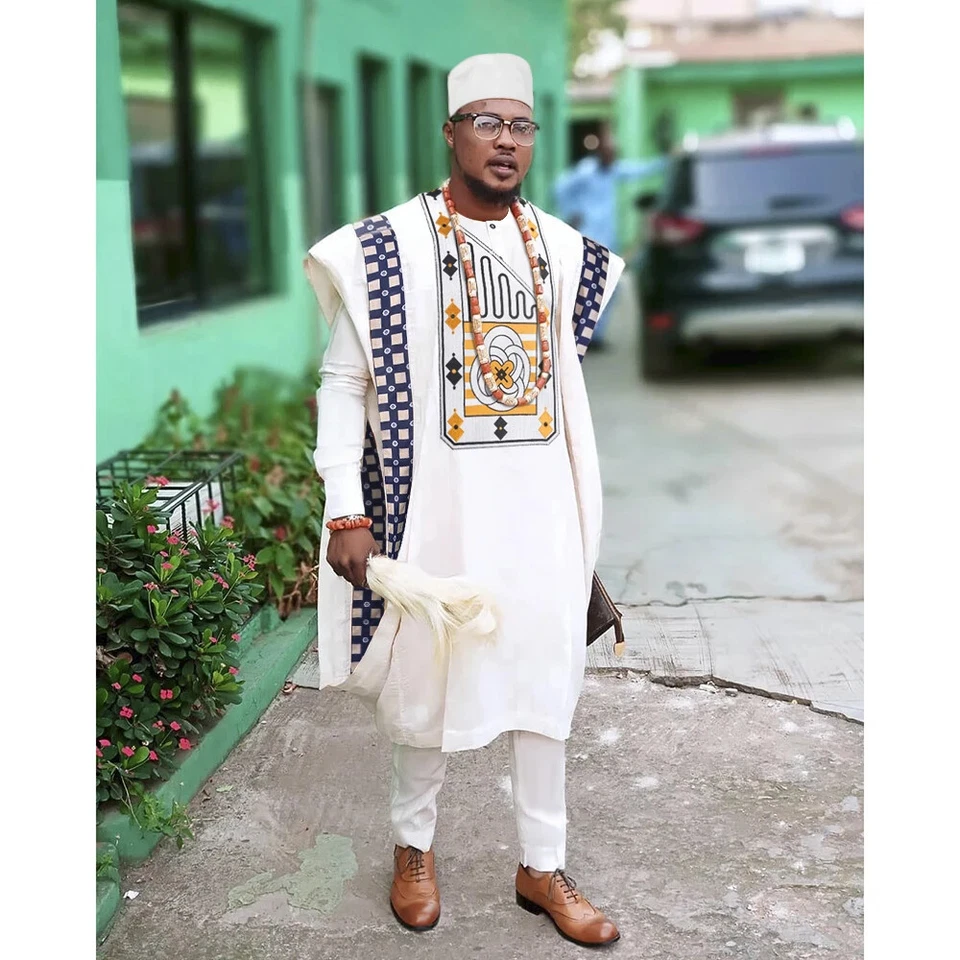Men's African clothing traditional embroidered white clothing 3-piece set - Image 1 of 4