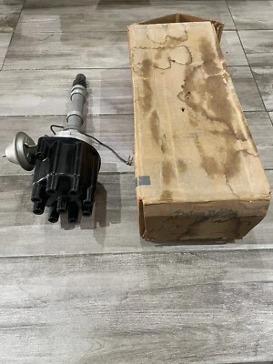 NOS GM Chevrolet Camaro Corvette Chevelle Nova GMC Truck Distributor 1112097 - Image 1 of 4