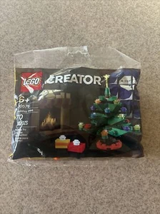 LEGO Polybags Holiday Christmas Tree Xmas 30576 70 Pieces Building Toy New Seale - Picture 1 of 1