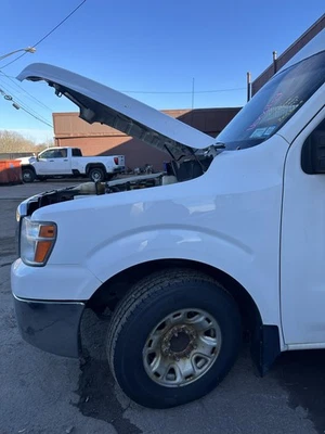 12 13 14 15 16 17 18 19 20 21 NISSAN NV 3500 Fender Left - Image 1 of 3