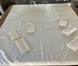 Tovaglia rettangolare in lino panna, 54”x45” 6 tovaglioli in stoffa usata - Foto 1 di 4