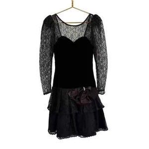 Vintage 1980's Steppin' Out Velvet and Lace Bow Detailed Mini Prom Formal Dress - Picture 1 of 6