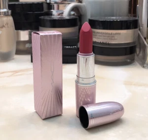 MAC ~ FROSTED FIREWORK MATTE LIPSTICK in HEART GOES BOOM ~ BNIB - Picture 1 of 11