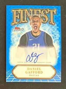 Topps Finest Daniel Gafford Blue X-Fractor Auto 2024-25/99 - Imagen 1 de 2