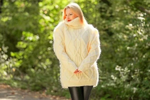 SuperTanya ivory mohair sweater thick cable mohair pullover ready to ship size L - Picture 1 of 9