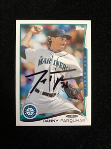DANNY FARQUHAR 2014 TOPPS AUTOGRAPHED SIGNED AUTO BASEBALL CARD 244 MARINERS
