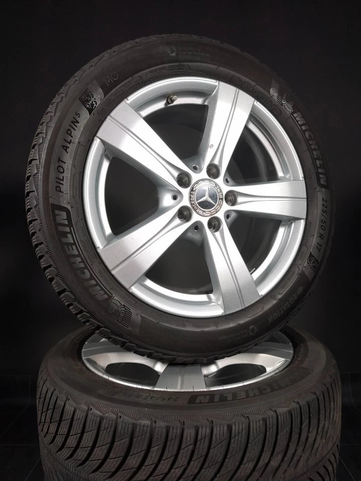 4 Winterreifen 225 50 - 245 45 R17 Mercedes C-KL W206 17" Alufelgen Winterräder - Bild 1 von 3
