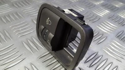 Luz de control de rango de faros Hyundai Accent 2002 #373690-69 Foto 1 de 4
