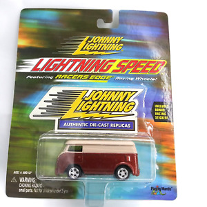 Johnny Lightning Lightning Speed 60's VW Van 1:64 Racers Edge Racing Wheels