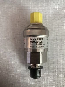 Danfoss MBS3050 060G3628 Pressure Transmitter - Picture 1 of 2