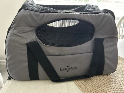 Gen7Pets Cat/Dog Carrier - Image 1 of 4