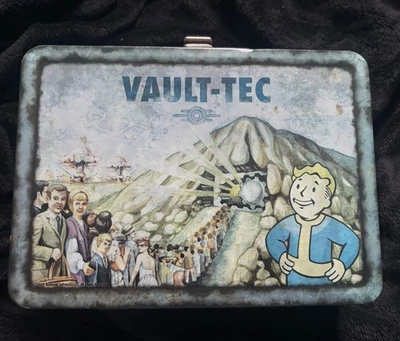 Fallout 3 Collector's Edition Pc Lunch Box And Making Of Fallout Disc Only - Image 1 of 4