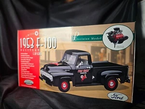 Gearbox 1953 F-100 Delivery Pickup Truck 1:18 Scale Inv. #4668 - Picture 1 of 6