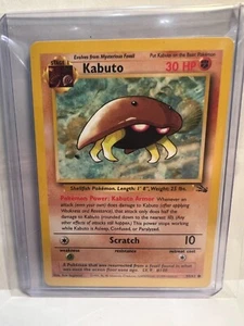 Juego de cartas coleccionables Pokémon fósiles Kabuto 50/62 ilimitado común casi como nuevo - Imagen 1 de 3