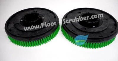 Set of 2 Clarke 14" Poly Brush, 11427B 28" Focus II Mid Size Encore s/28 L/28 - Image 1 of 4