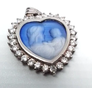 Versilberter Mutter & Kind Herz Anhänger in blau-weißen Stein geschnitzt? - Bild 1 von 18
