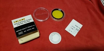 New NOS SOLIGOR 49mm Y2 YELLOW SCREW IN FILTER NIB with case and instructions.  - Image 1 of 4
