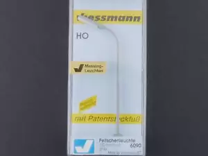 Viessmann 6090 Whip Light with Patent Plug Base H0 NEW! OVP 1702-19-43 - Picture 1 of 2