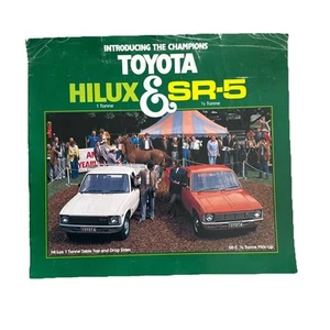 TOYOTA HILUX & SR-5 PICKUP Australian Sales Brochure Vintage 1970’s RARE HI-LUX - Picture 1 of 4