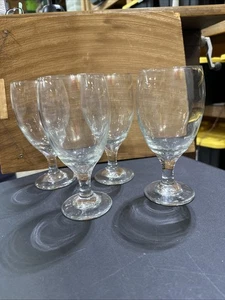 4 Vintage schwere 7" Wein Wasser Glas Kelche - Bild 1 von 7