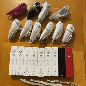 Lote Mando Nintendo Wii y Nunchuk. Tanto OEM como mercado de accesorios todos probados y funcionan - Imagen 1 de 8