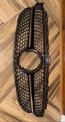 Rejilla delantera Diamond para Mercedes Benz W205 Clase C 2019-2021 C300 C200 C43 AMG Foto 1 de 2