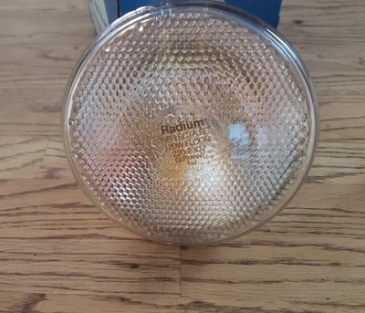 Stahler Radium und  Osram Spot PAR 38 120 Watt 30° Altbestand Glühlampe Neu UVP - Bild 1 von 4