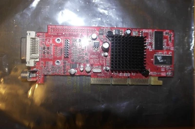 Video graphics card TUL Radeon 7000 64MB DVI RCA AGP Universal - Image 1 of 4