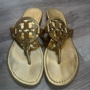 TORY BURCH Sandal Women 11M Gold Matte Pebbled Leather - Picture 1 of 7