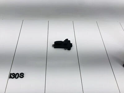 11-17 VOLKSWAGEN TOUAREG FRONT LEFT DRIVER SIDE SEAT ADJUSTMENT SWITCH OEM - Image 1 of 4