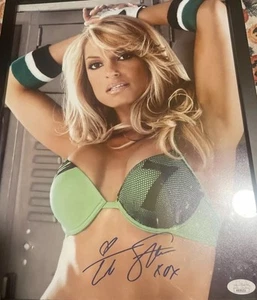 Trish Stratus 🔥 Signed 11x14 Photo Jsa COA WWE Sexy  Diva  HOF - Picture 1 of 1