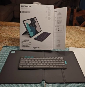 Logitech Flip Folio iPAD 13” Air & Pro -GRAPHITE, 920-013367 NEWEST MODEL!! - Picture 1 of 4