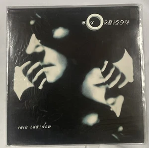 Roy Orbison Mystery Girl 10 Track Vinyl Album Rock Rock n Roll - Picture 1 of 4