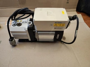 LEYBOLD Trivac VACUUM PUMP W/ HANNING ELECTRO-WERKE MOTOR Working - Picture 1 of 9