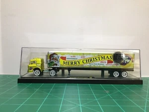 M2 MACHINES 1960 FORD C600 & 1949 STUDEBAKER 2R TRUCK - Picture 1 of 7