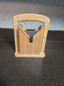 UsedLikeNew - Slyce Bagel Slicer w/ Saftey Shield - Picture 1 of 4