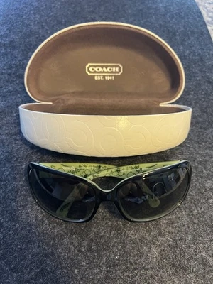 AUTHENTIC COACH - L901 Women's Black Green Sunglasses & Case HC8026M 506/11 62 - Image 1 of 4
