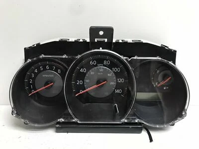 2009 Nissan Versa 4CYL 1.8L velocímetro instrumento medidor cluster fabricante de equipamento original  - Imagem 1 de 4