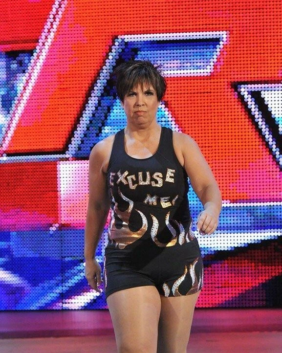 FOTO LUCHA LIBRE VICKIE GUERRERO 8X10 ENTRADA WWE Foto 1 de 1