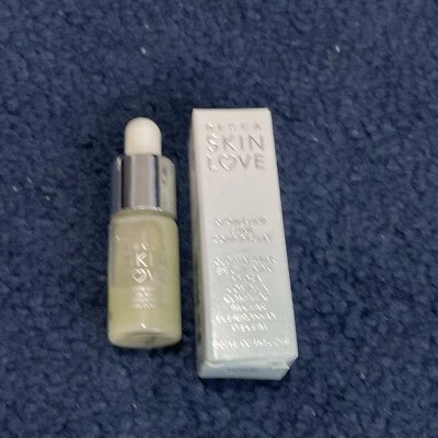 BECCA Skin Love Glow Elixir Brightening Hydra Complex Primer 2.2ml Travel Sample - Image 1 of 3