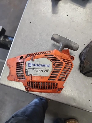 Husqvarna 550xp Damaged Rewind - Image 1 of 4