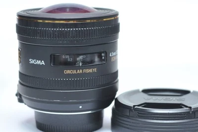 Sigma EX Circular Fisheye 4.5mm f/2.8 HSM EX DC Lens For Nikon F APS-C 35 - Image 1 of 3