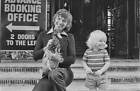 English actor and singer Tommy Steele at London Palladium 1974 OLD PHOTO