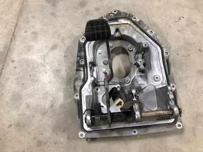 USED 2008 HINO 268 BRAKE PEDAL AUTO TYPE Shipped AS SHOWN  28946 - Image 1 of 4